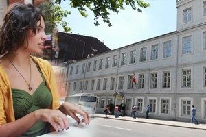 Melike Hoca’yı kovmak için mazeretlerden biri olarak kullanılan Tavuskuşu Fanzin ile konuştuk