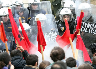 Yunanistan gençliğiyle röportaj