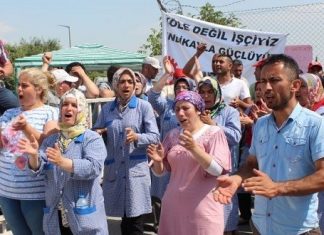 Serapool işçileriyle sohbet