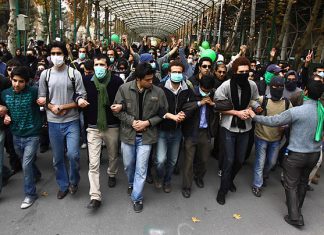 Baskılar ve yasaklar karşısında çaresiz değiliz: Okullarda işçi-öğrenci denetimi!