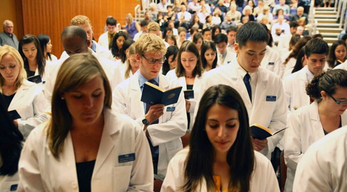 Bir tıp fakültesi öğrencisi ile röportaj