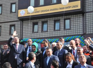 Eğitimde çöküşün yeni ayağı: Proje İmam Hatip Liseleri