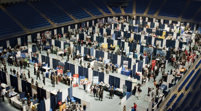 İTÜ: Kariyer zirveleri patronların çıkar kapısı