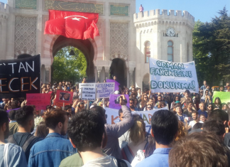 Üniversiteleri bölme tasarısı: Seferberlik geri çekilmemeli!