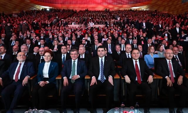 Altılı Masa’nın YÜK’ü kimin sırtında? altılı masa