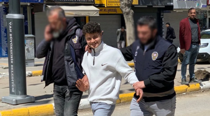 Genç tutsaklara özgürlük!